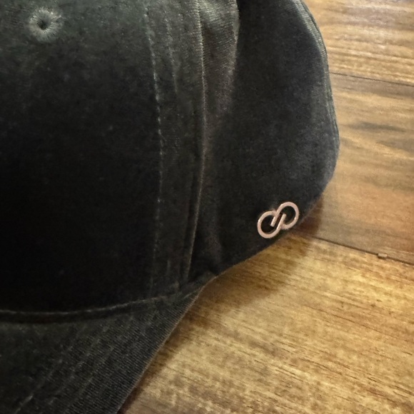 CALIA Black Velvet Women’s Hat - Picture 3 of 5